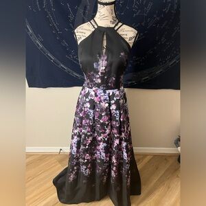 Elegant Floral Satin Evening Gown — Junior Size 9
